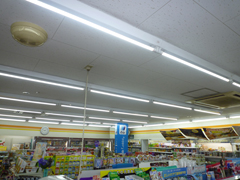 コンビニエンスストア：大門通り店